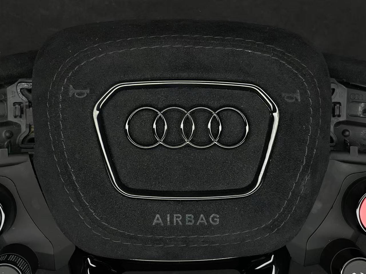Custom Steering Wheel Audi